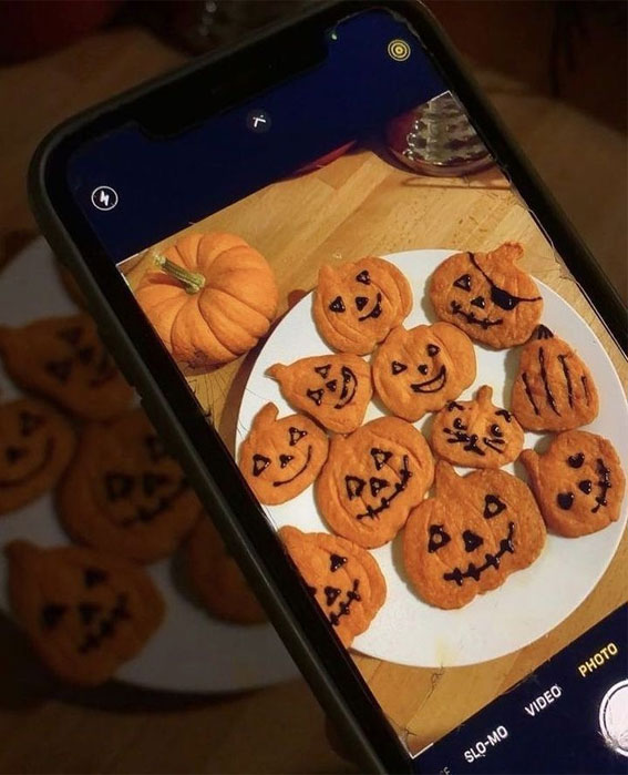 50 Visual Journeys Through Fall’s Aesthetics : Pumpkin Cookies Captured on Phone