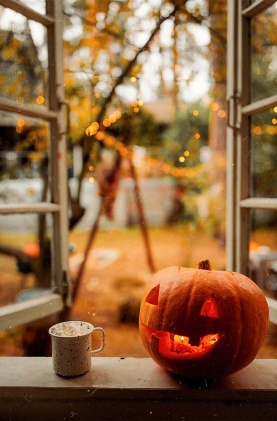 50 Visual Journeys Through Fall’s Aesthetics : Carving Pumpkin & Cozy Fairy Lights