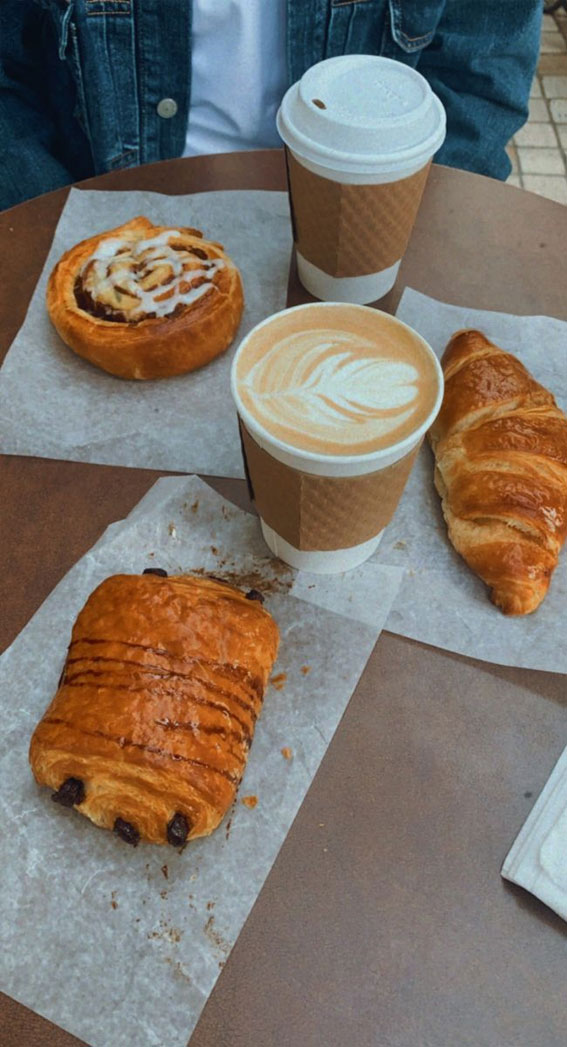 Indulgent Eats 50+ Foodgasmic Delights : Coffee To Go & Croissant