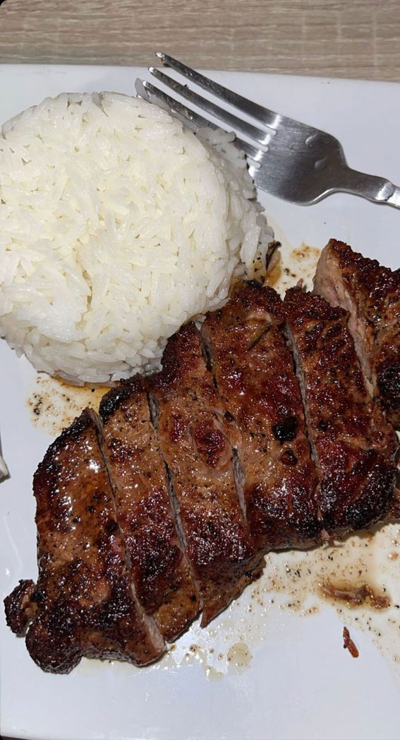 Indulgent Eats 50+ Foodgasmic Delights : Grilled Beef with Rice