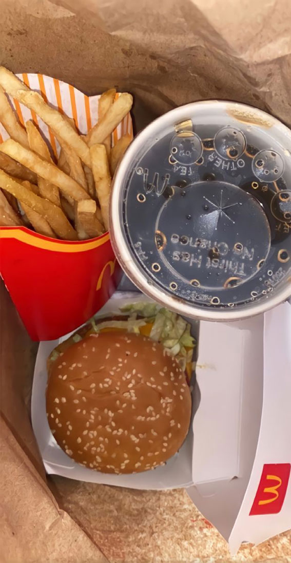 Indulgent Eats 50+ Foodgasmic Delights : McDonald Cheese Burger