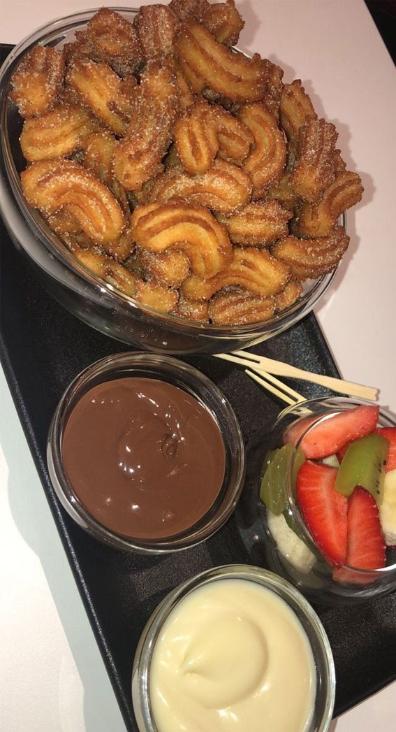 Indulgent Eats 50+ Foodgasmic Delights : Mini Churros & Chocolate Dip