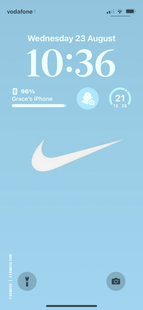 15 Cute iPhone Home Screen Ideas : Nike Blue Background