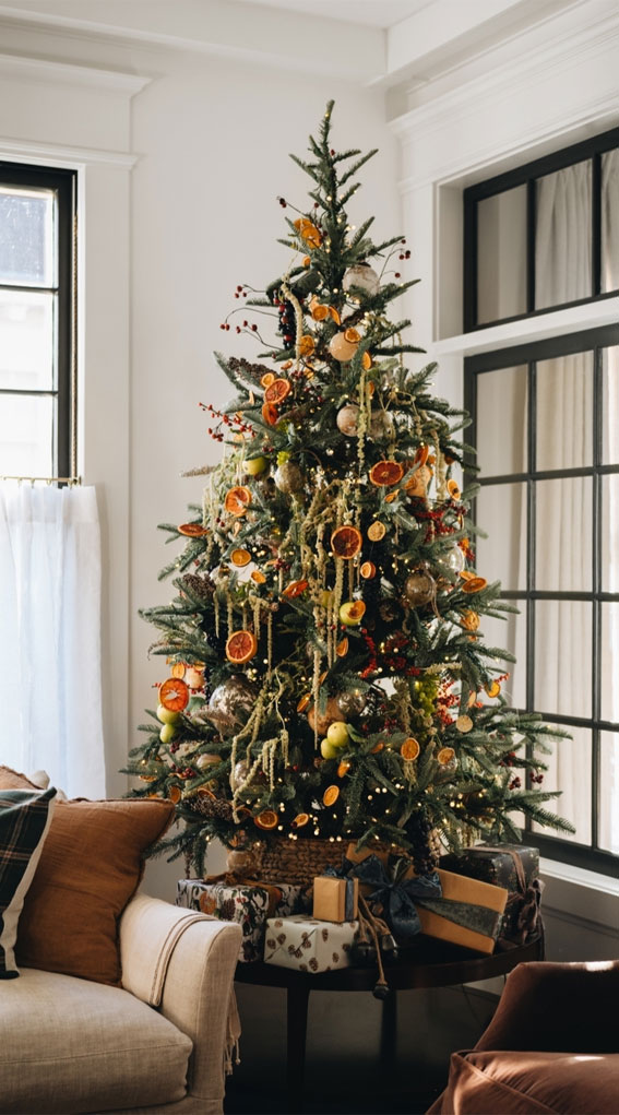 Christmas tree decorations, Christmas tree decor ideas, Christmas tree decors, Neutral Christmas tree decor, Christmas tree pink decor, Christmas tree gold