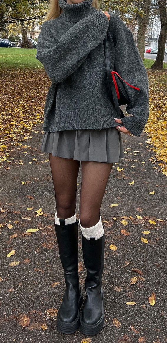 sweater and mini skirt outfit, sweater outfit ideas, mini skirt winter outfit, mini skirt winter fashion, skirt winter outfit, mini skirt fashion, mini skirt leather jacket, fashion winter trends