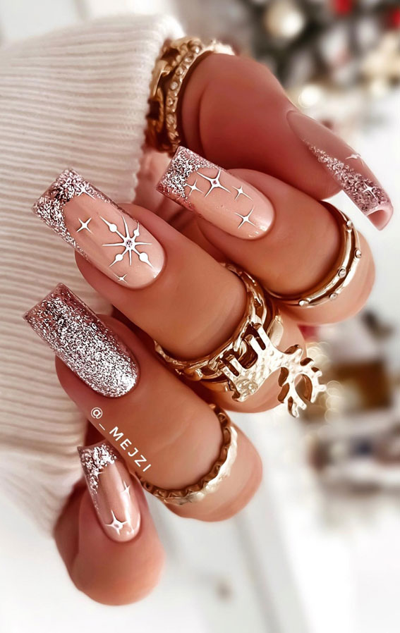 New Year's Eve Nails, New year's eve nail designs, new years nails 2024, glitter nails, new year nail designs 2024, Simple new year's eve nail, new years nails 2024, new years nail designs for long nails