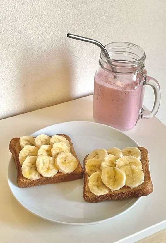 Exploring the Health Benefits of Wholesome Breakfast Bowls : Banana Honey Toast with Strawberry Milkshake