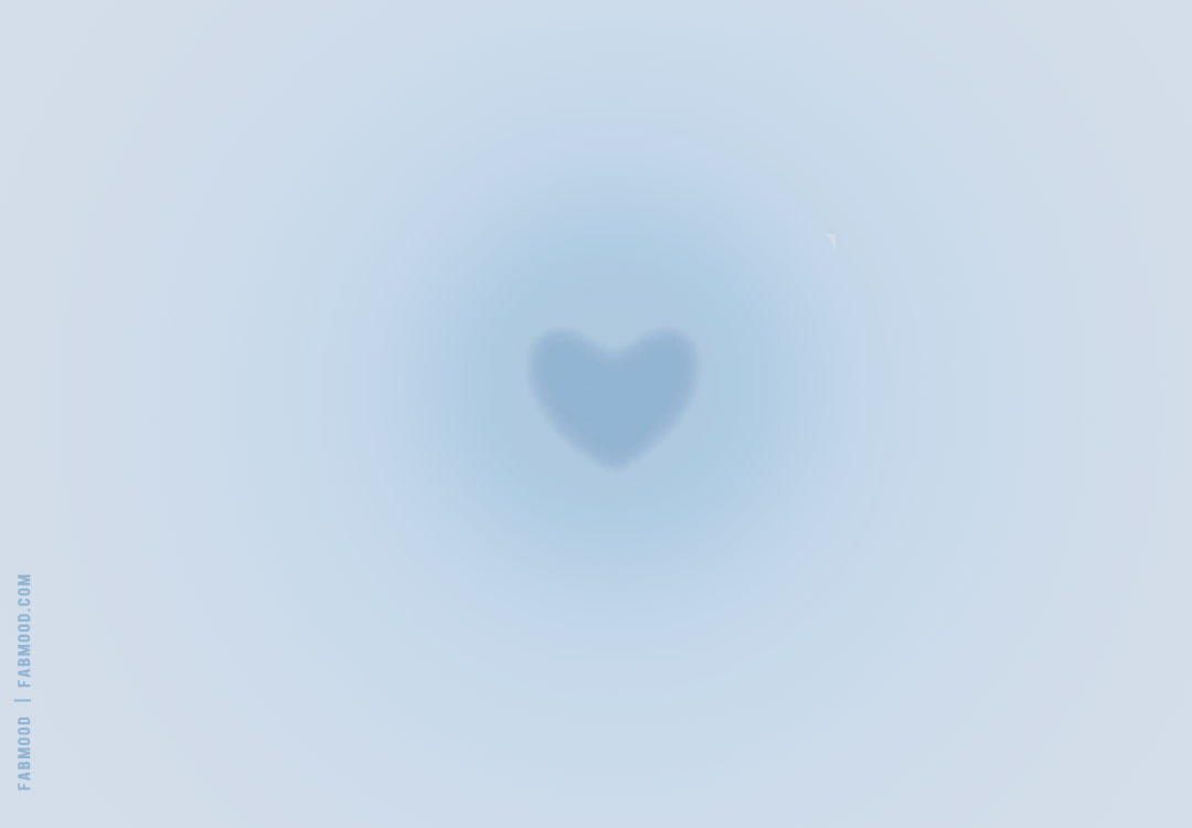 Soulful Auras & Heartfelt Harmony Wallpapers : Glowing Blue Aura Heart