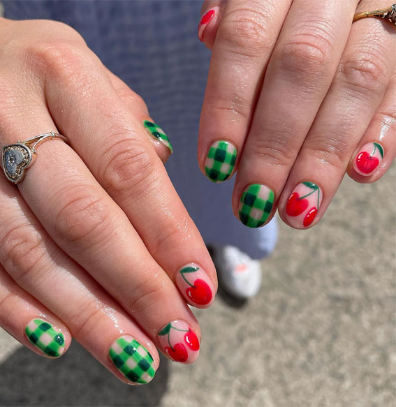 28 Trendy Retro Nails Inspired By The Past : Green Gingham & Cherry Nails