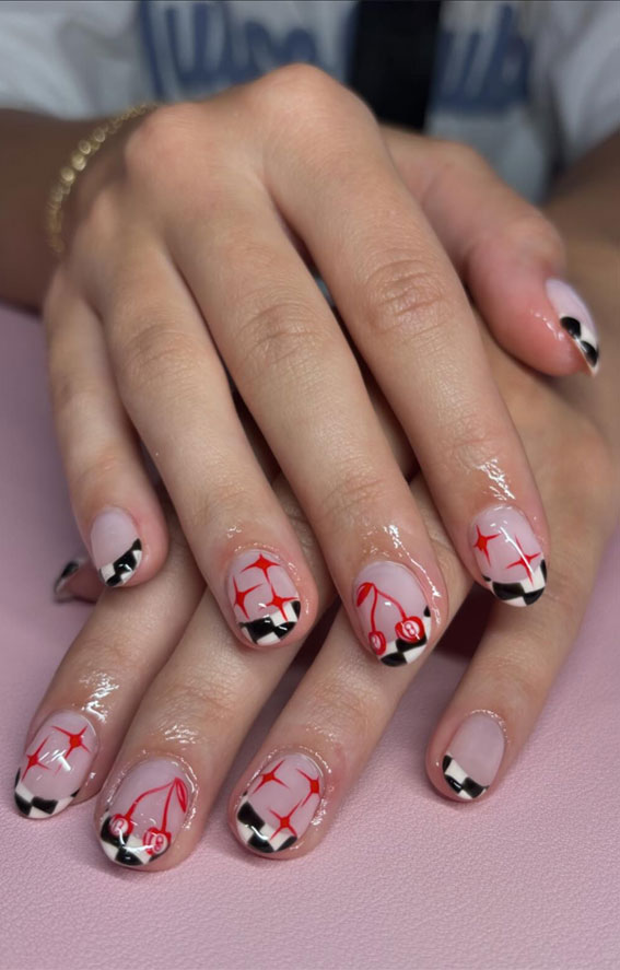 28 Trendy Retro Nails Inspired By The Past : Black Checkered French Tips