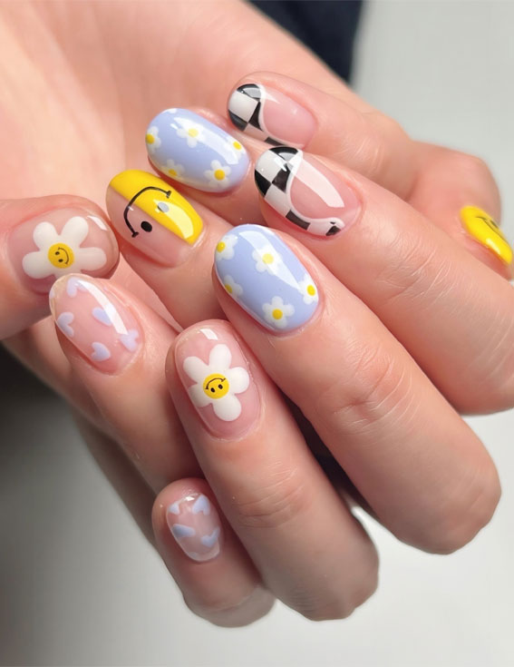 28 Trendy Retro Nails Inspired By The Past : Mix n Match Charming Nails