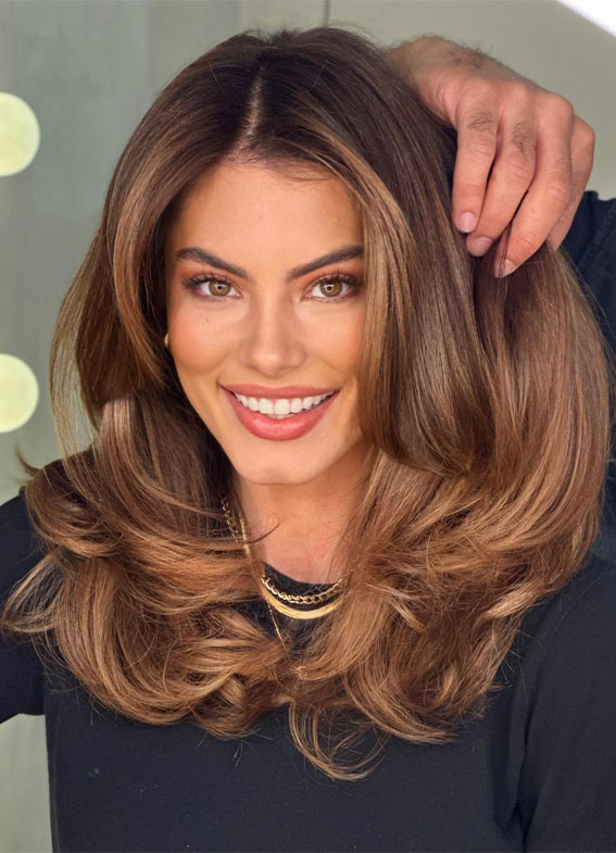 90s layered side part, side parting hairstyles female, side part bob, side part layered haircut, Side part hairstyles, Side part hairstyles for long hair, side part long bob, side part medium length, side part haircut, side part short hair, side part haircut fade